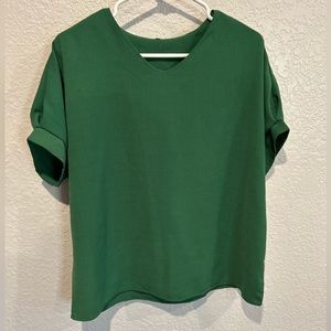 Green Short Sleeve Top (Small)